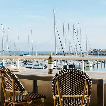Zeeland Port Marina With Garage Apartment Ouddorp